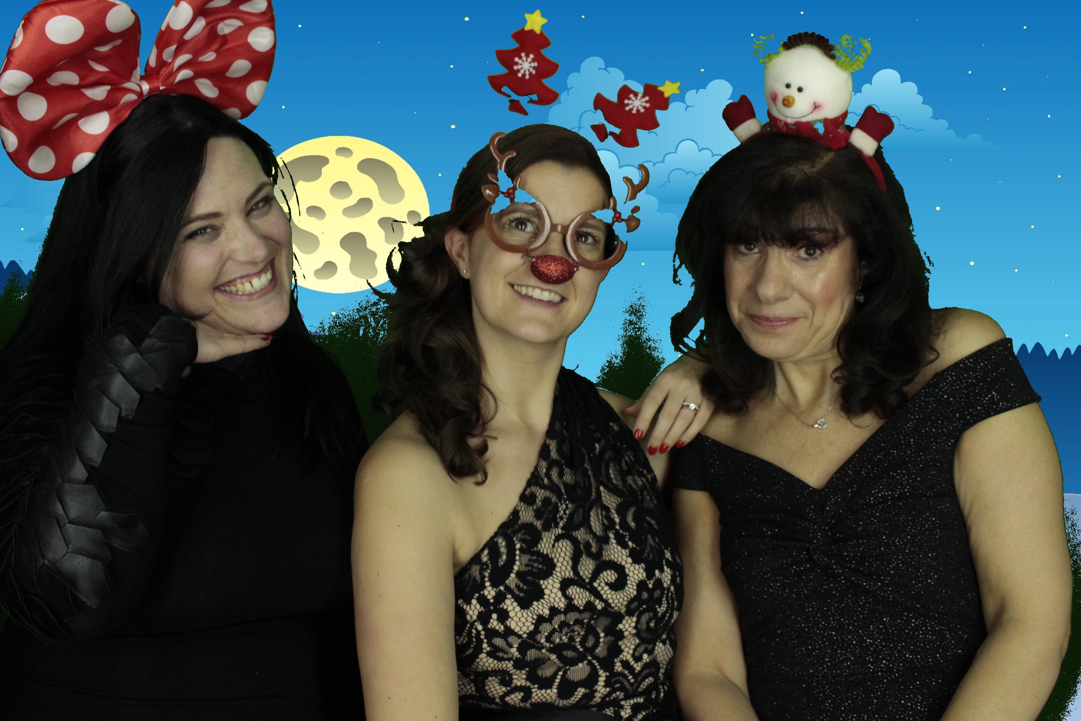Staffing 360 Solutions Christmas Party | View more photos from the event at gallery.myphotoboothexperience.co.uk/u/MyPhotoBoothExperienceLtd/Staffing-360-Solutions-Christmas-Party-0